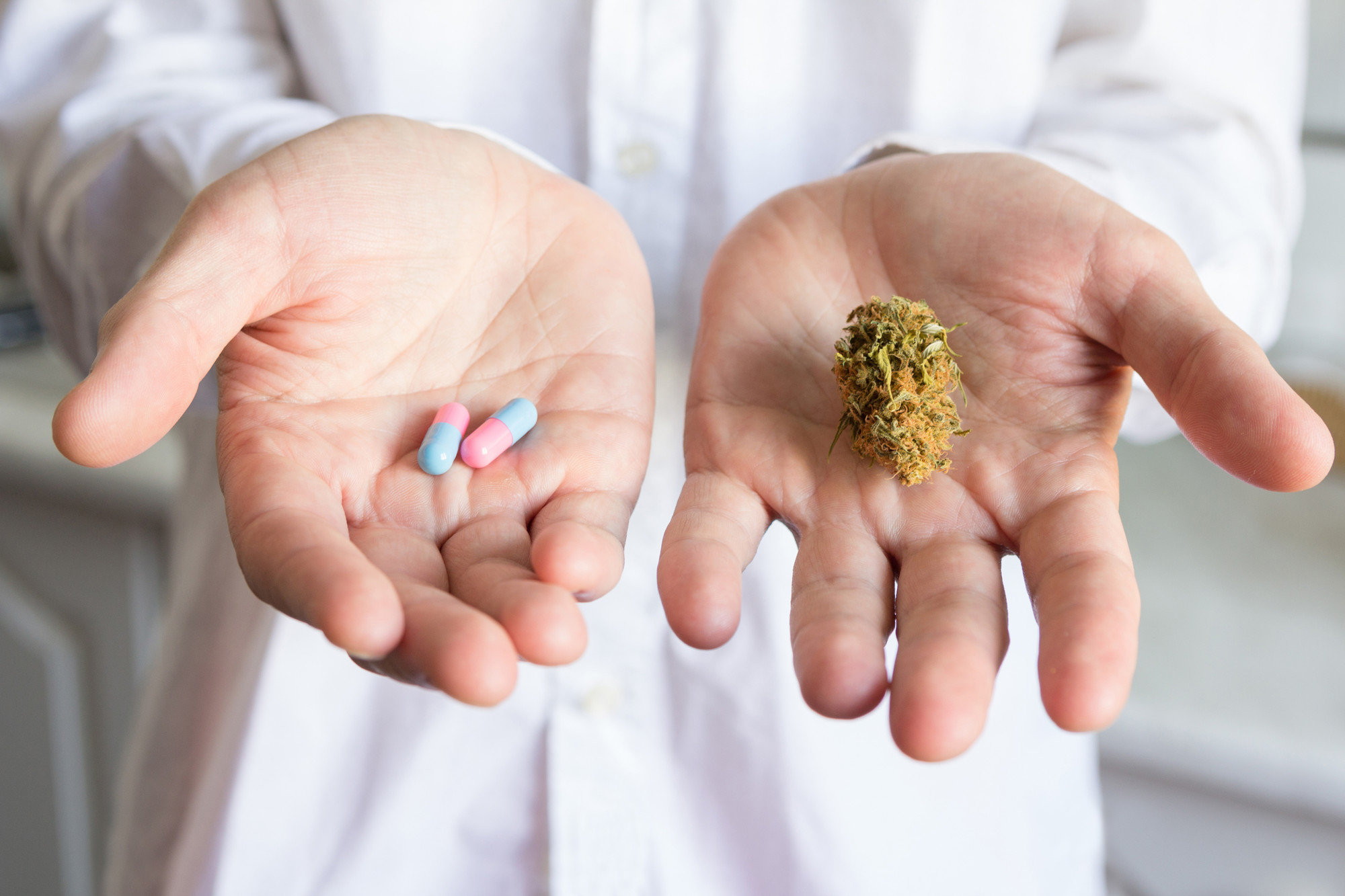 Cannabisarzneimittel werden bei chronischen Schmerzen aber auch bei therapieresistenten Beschwerden häufig als letzte Option eingesetzt – und bewirken selbst in der palliativen Situation teils erstaunliche Besserungen.