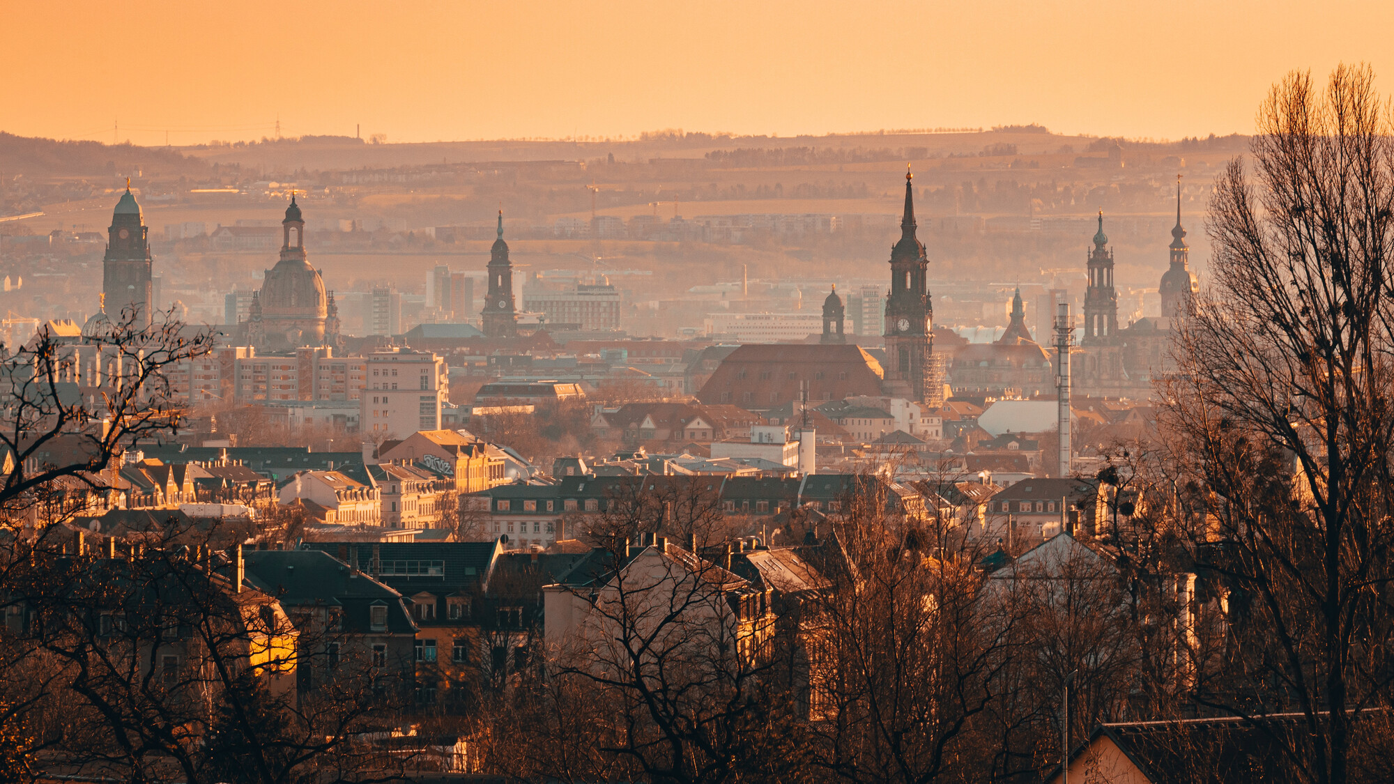 Am 10. und 11. November 2023 findet in Dresden Radebeul der 30. Sächsische Hausärztetag statt. Es wartet ein buntes Programm - vermehrt wird auf Teamfortbildungen und Workshops gesetzt.
